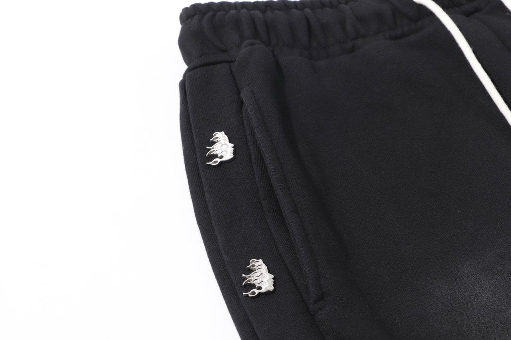 Hellstar Washed Graphic Flared Pants — detail