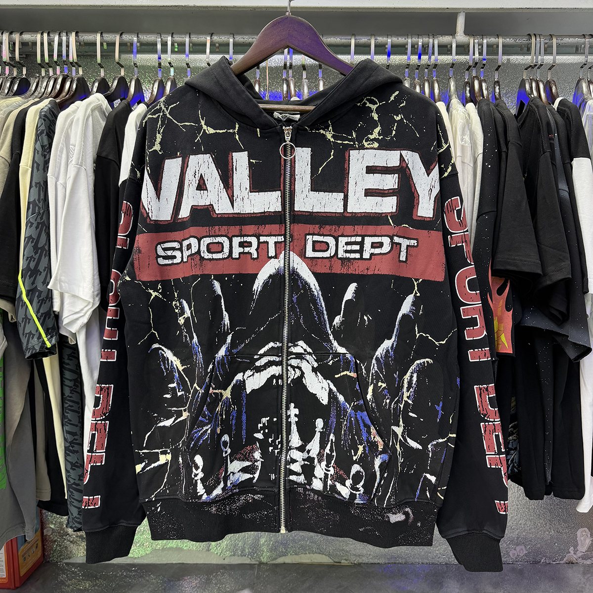 VALE USA Sport Dept Chess Graphic Zip Hoodie — context