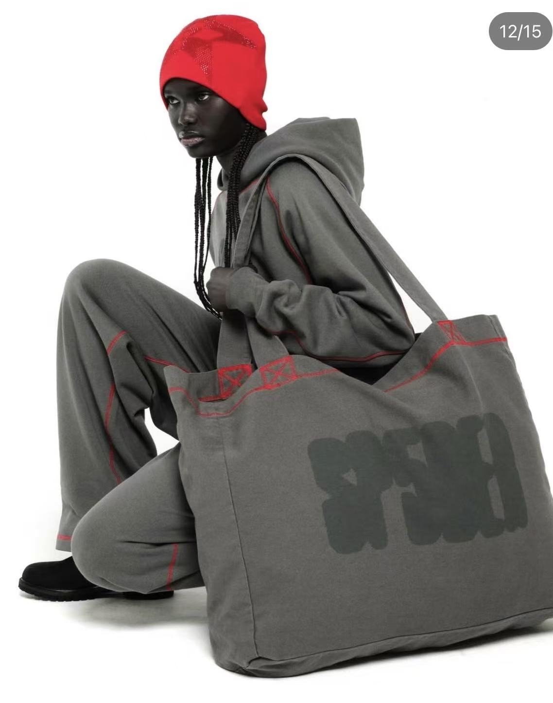 Sp5der Charcoal Gray Hoodie & Sweatpants Matching Set — context