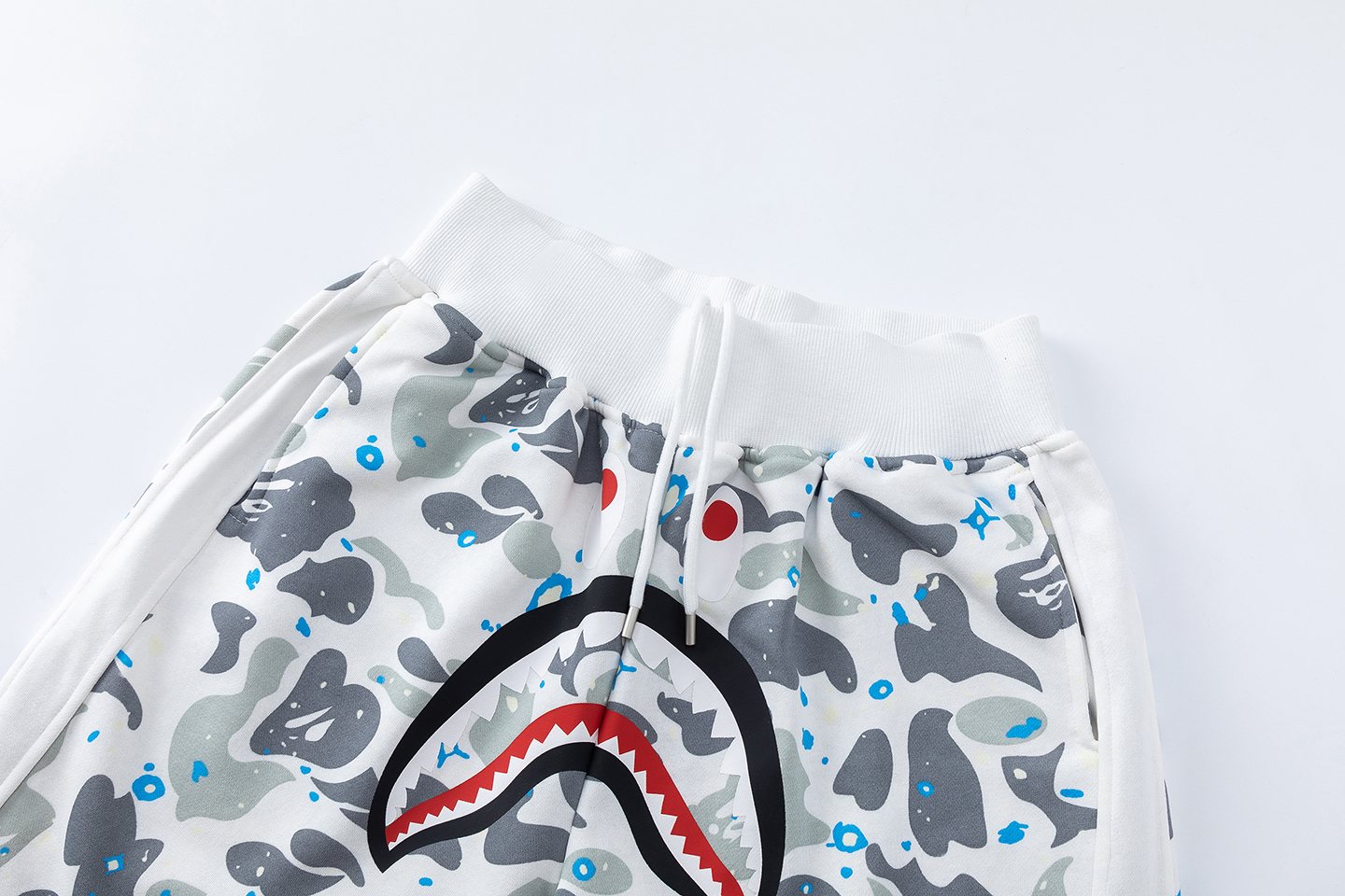 BAPE Camo Shark Graphic Shorts — detail