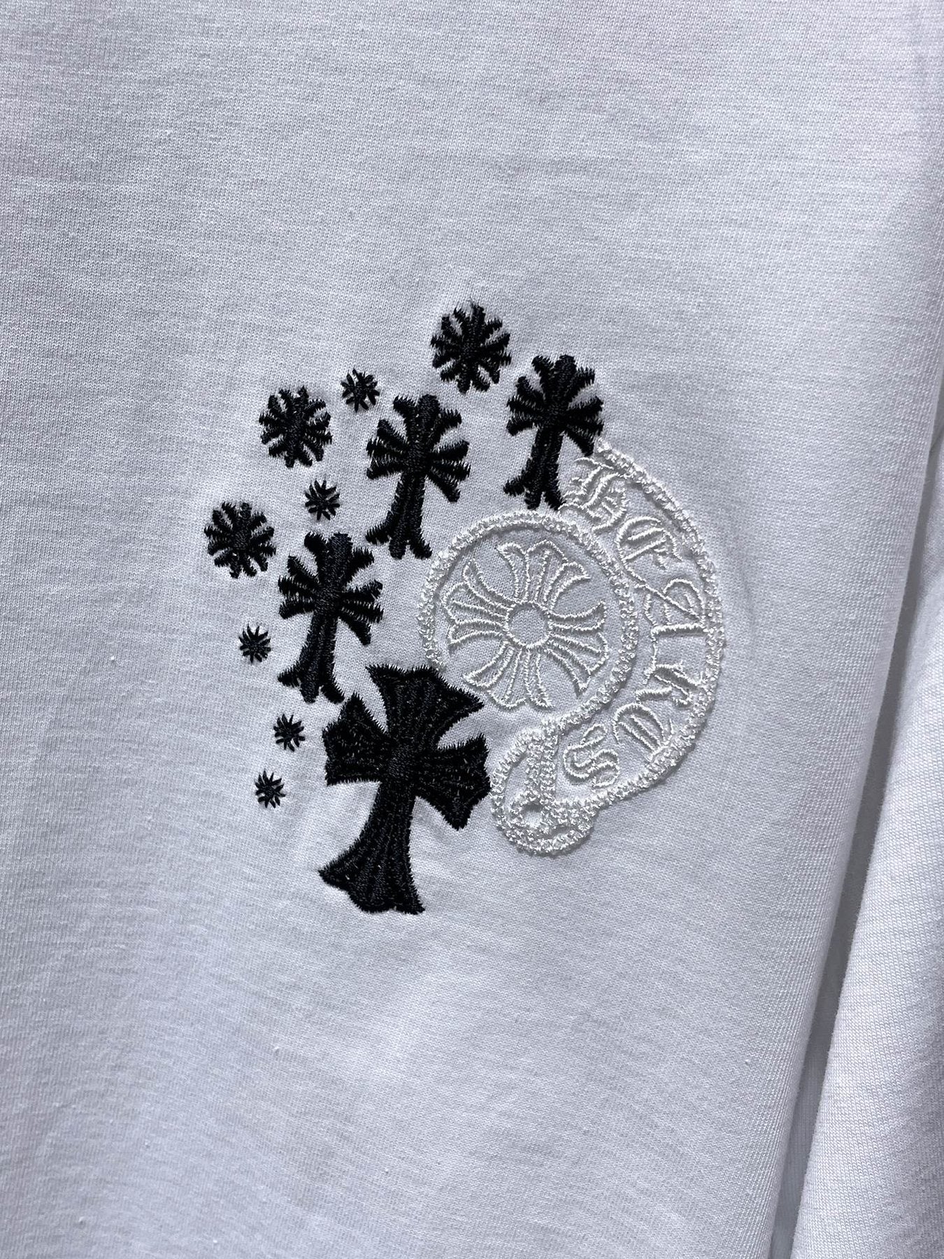 Chrome Hearts Cross Floral Graphic T-Shirt — detail