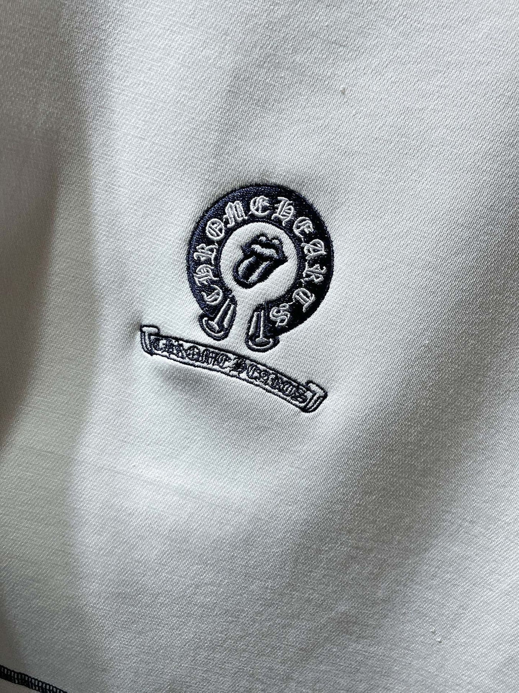Chrome Hearts Off White Contrast Stitch T-Shirt — detail