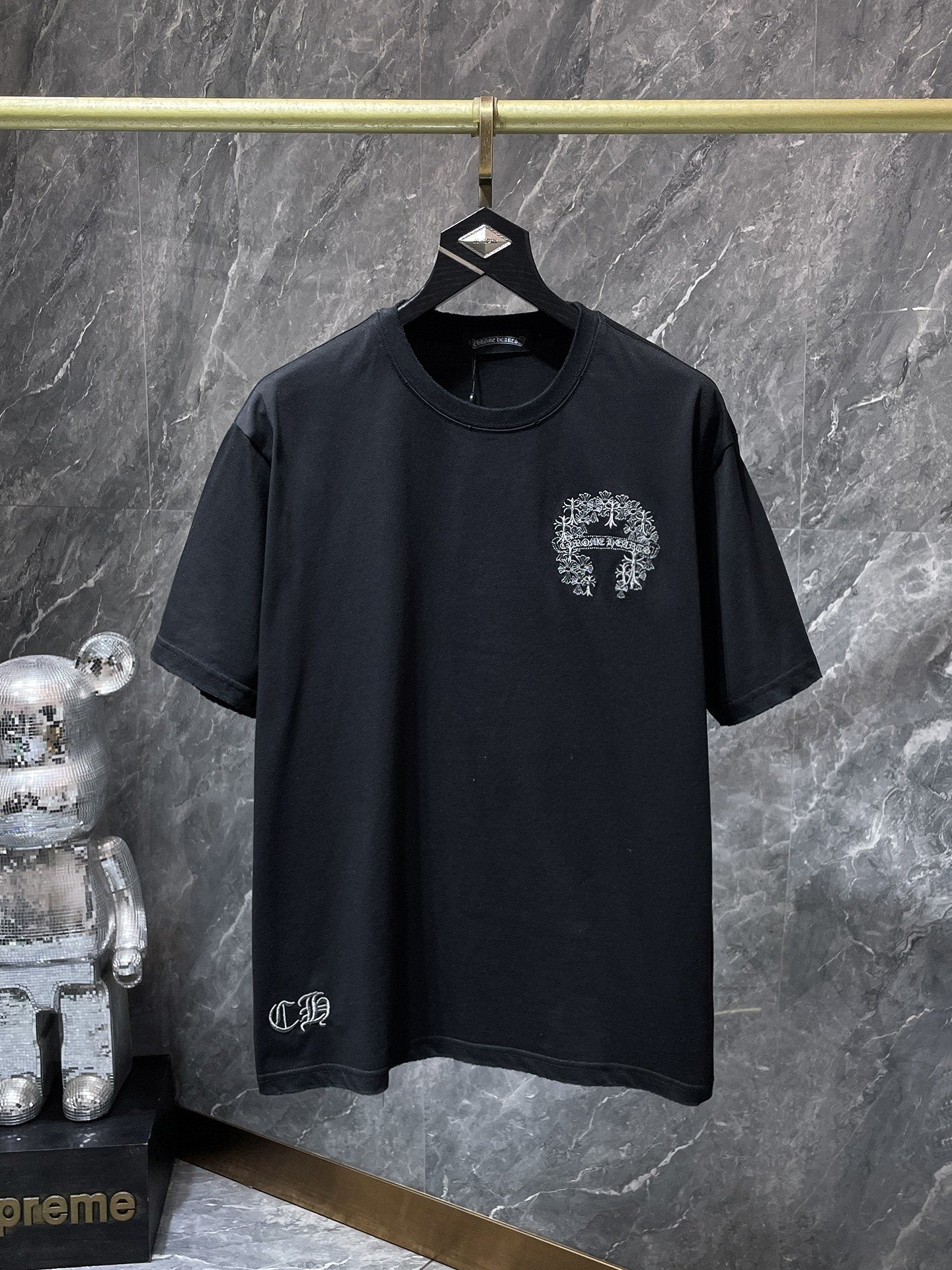 Chrome Hearts Floral Cross Embroidered Graphic T-Shirt — hero