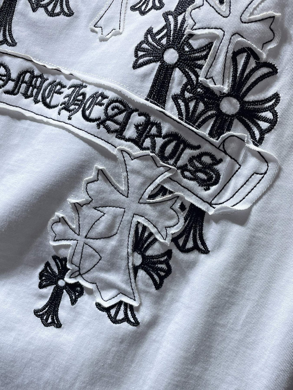 Chrome Hearts Floral Cross Embroidered Graphic T-Shirt — detail