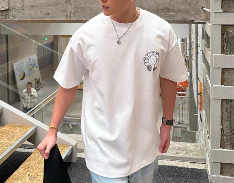 Chrome Hearts Horseshoe Graphic Short-Sleeve T-Shirt — context
