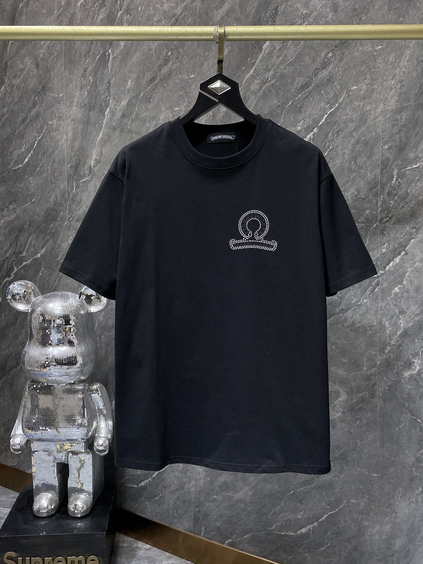 Chrome Hearts Rhinestone Cross Horseshoe Graphic T-Shirt — hero