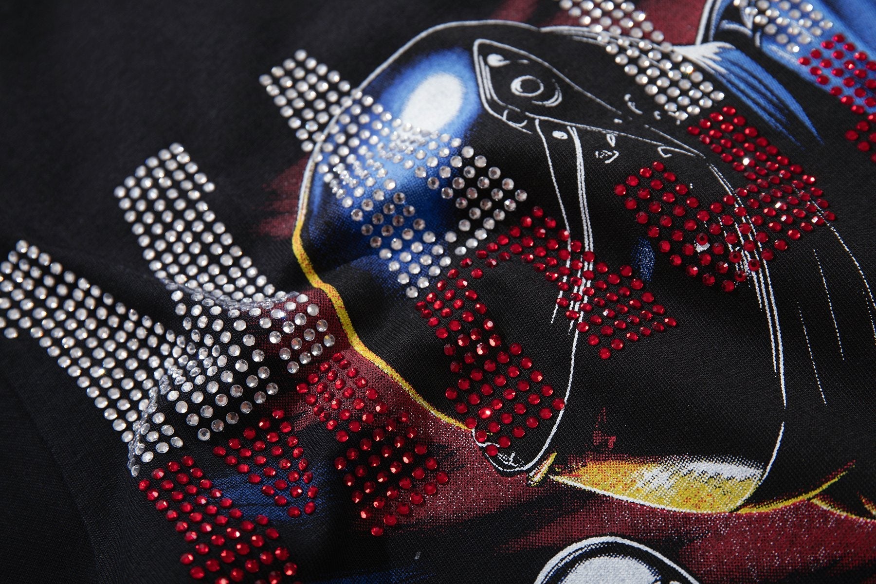 MAJESTIK Automotive Graphic Short-Sleeve T-Shirt — detail