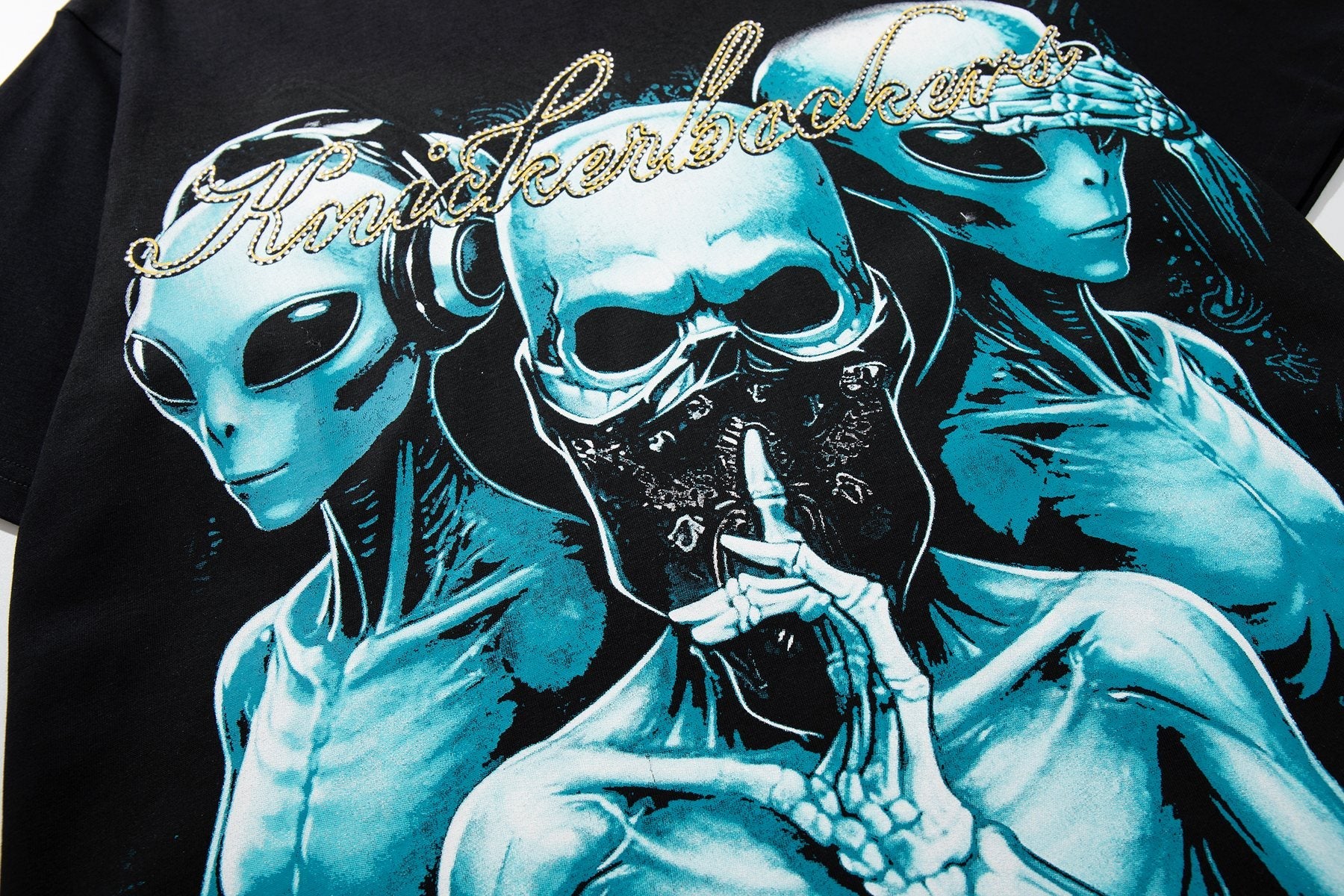 MAJESTIK Alien Skull Wing Graphic T-Shirt — detail