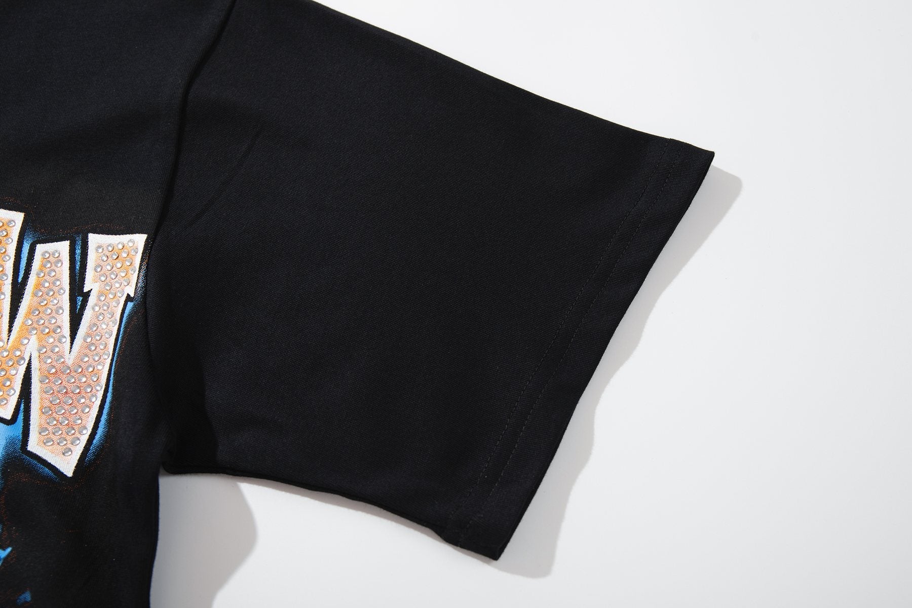 MAJESTIK Football Graphic Short-Sleeve T-Shirt — detail