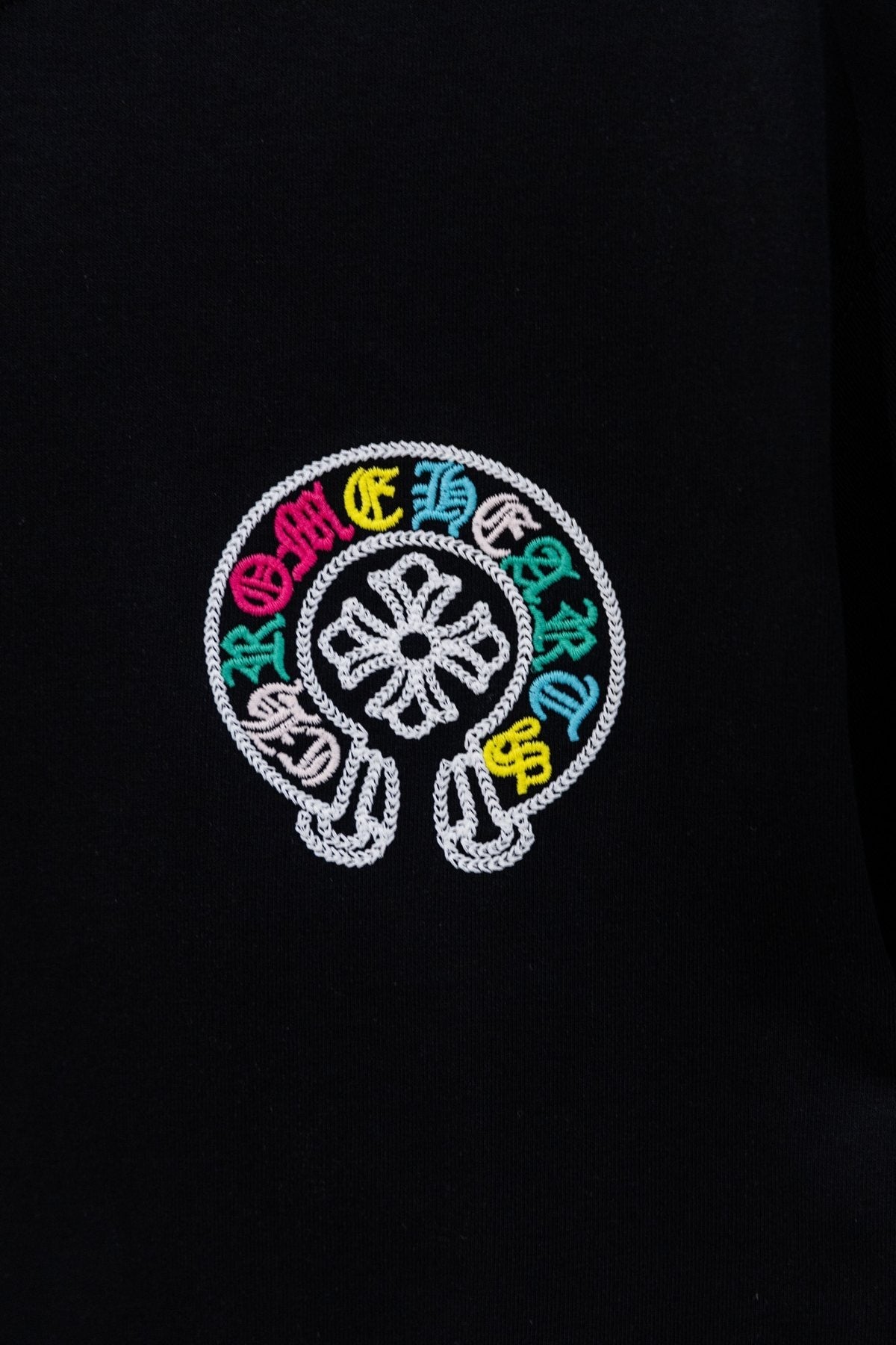 Chrome Hearts Horseshoe Cross Embroidered T-Shirt — detail