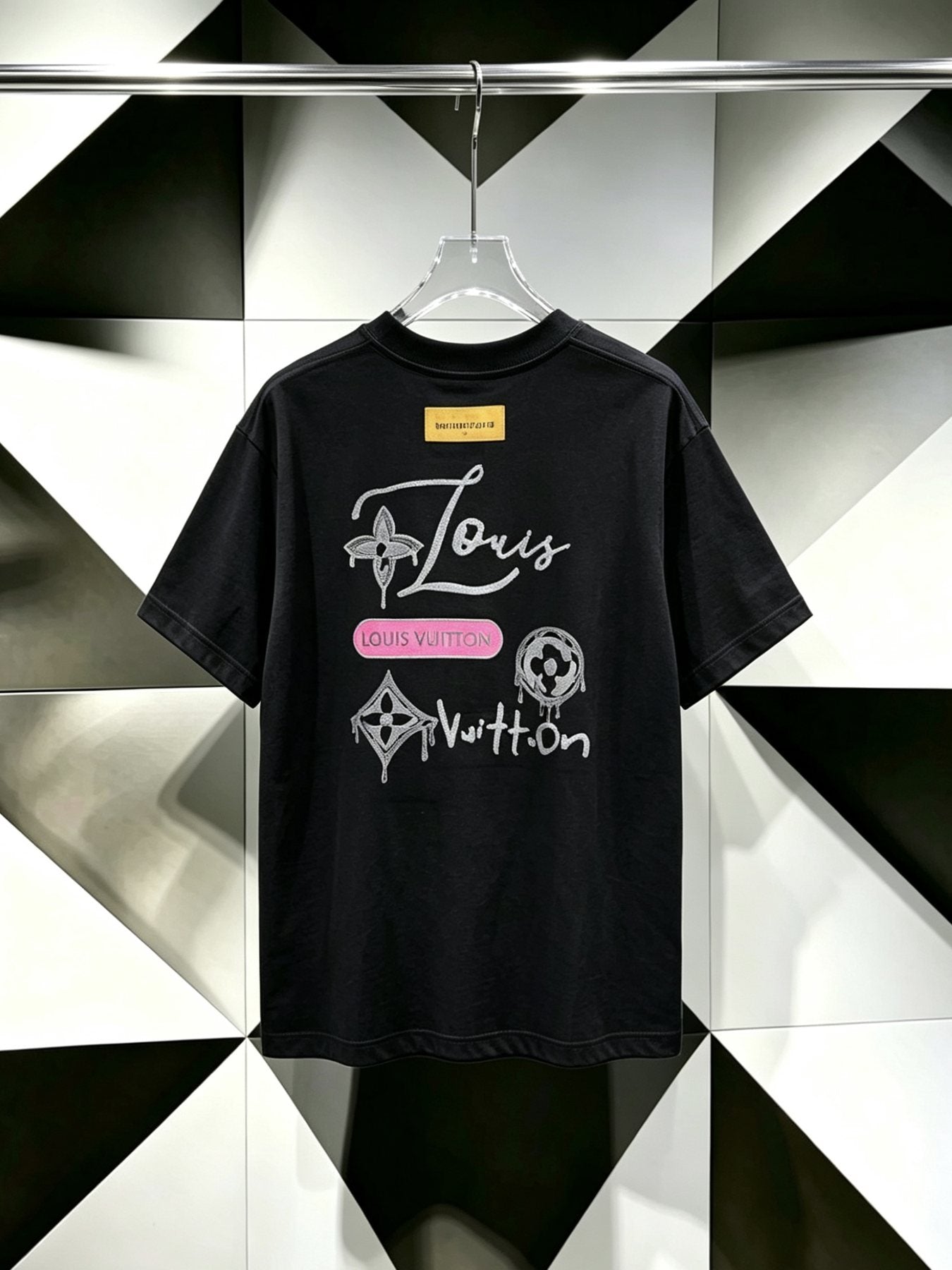 Louis Vuitton*LV Script Graphic T-Shirt — back