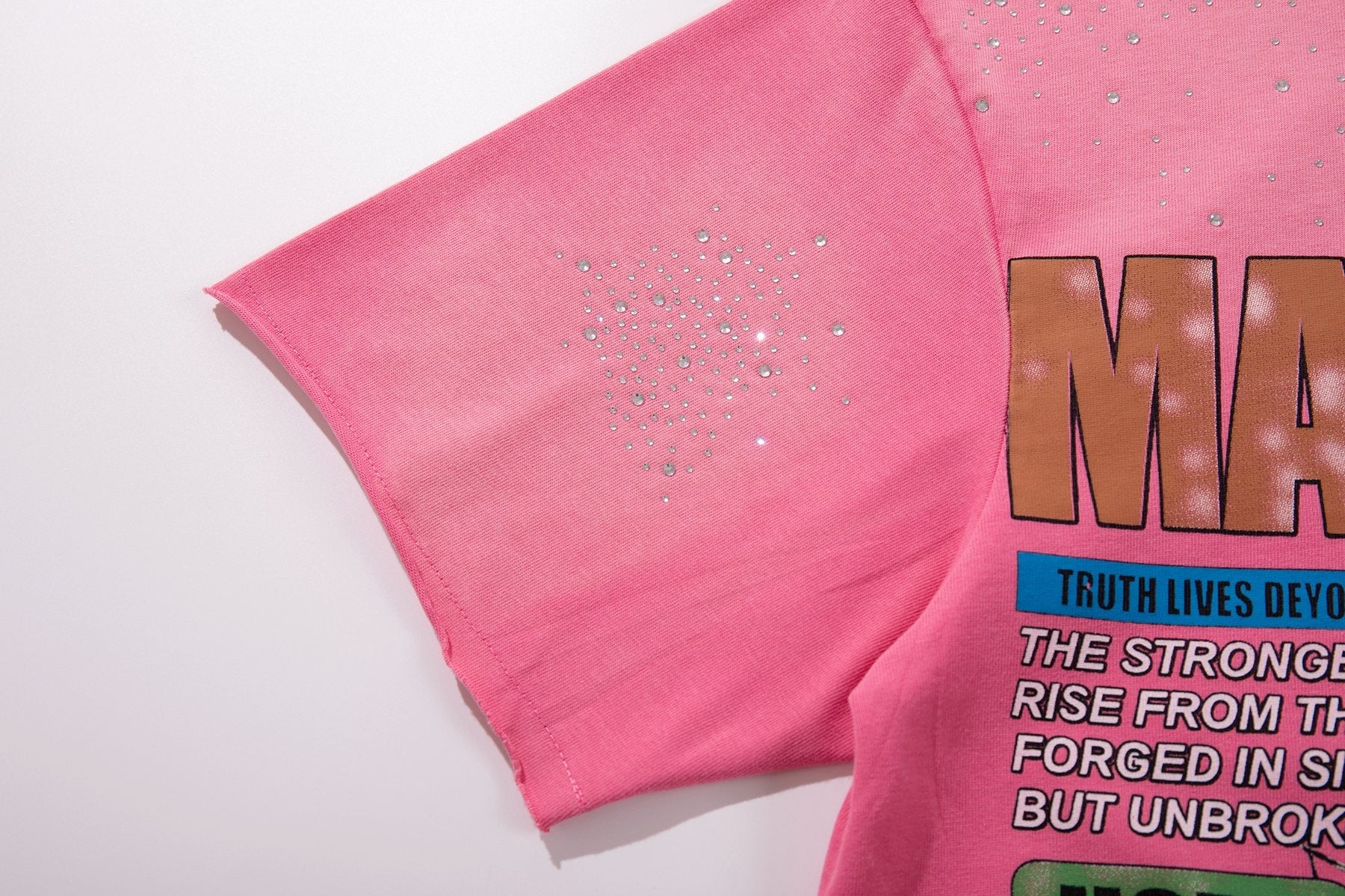MAJESTIK Broken Heart Graphic T-Shirt — detail