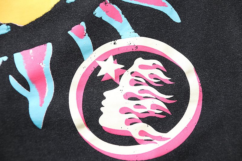 Hellstar Smiley Sun Spiral Graphic T-Shirt — detail