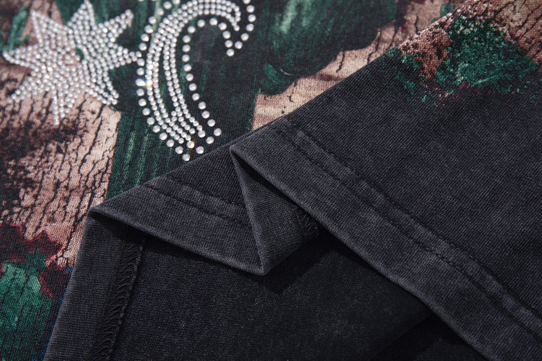 SUPPLY TEE Western Rider Graphic Short-Sleeve T-Shirt — detail