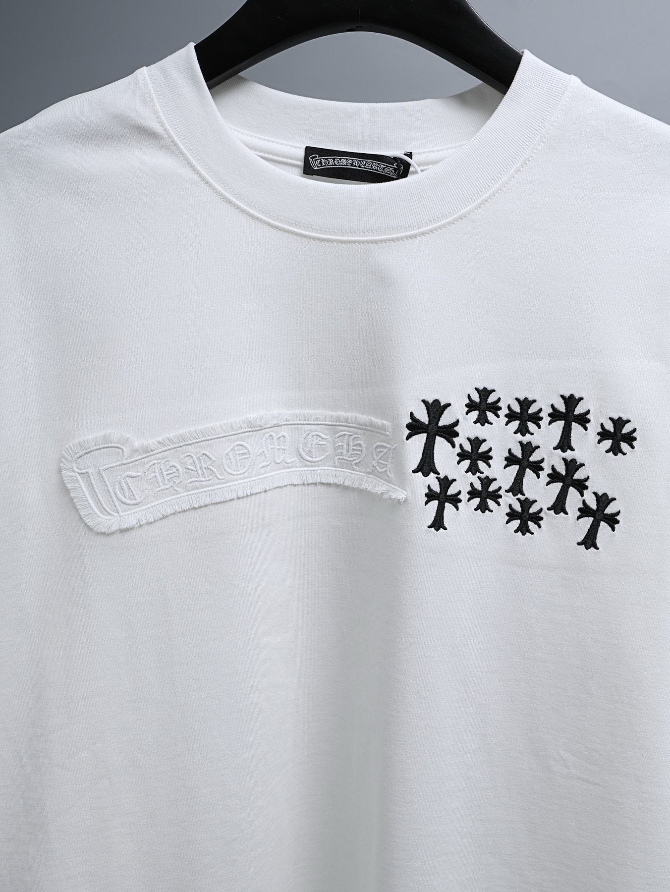 Chrome Hearts Clustered Cross Short-Sleeve T-Shirt — detail