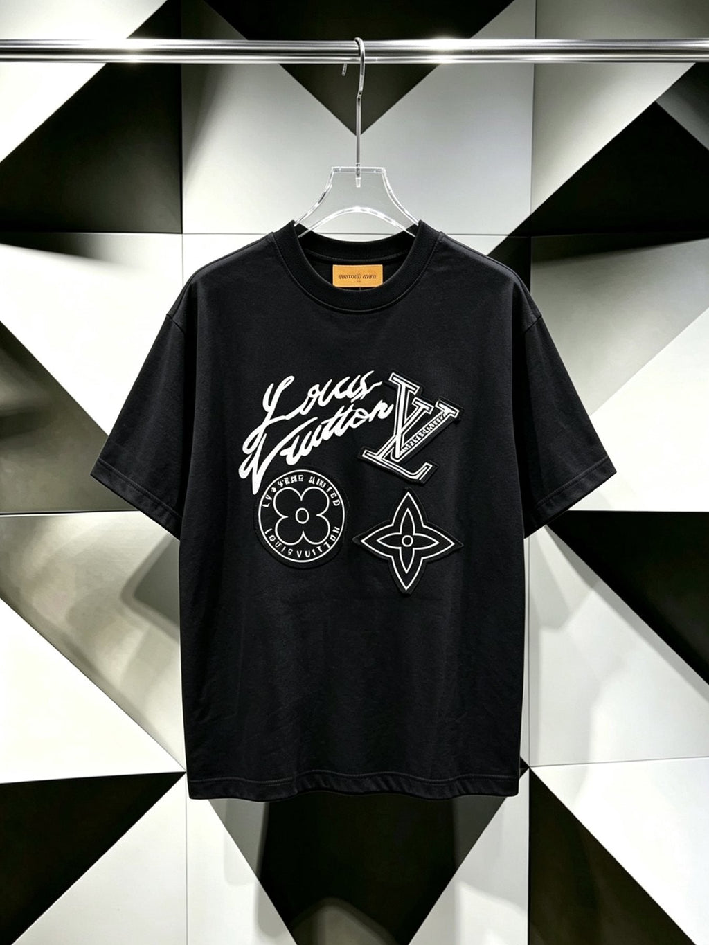 Louis Vuitton*LV Clover Patch Back Graphic T-Shirt — hero