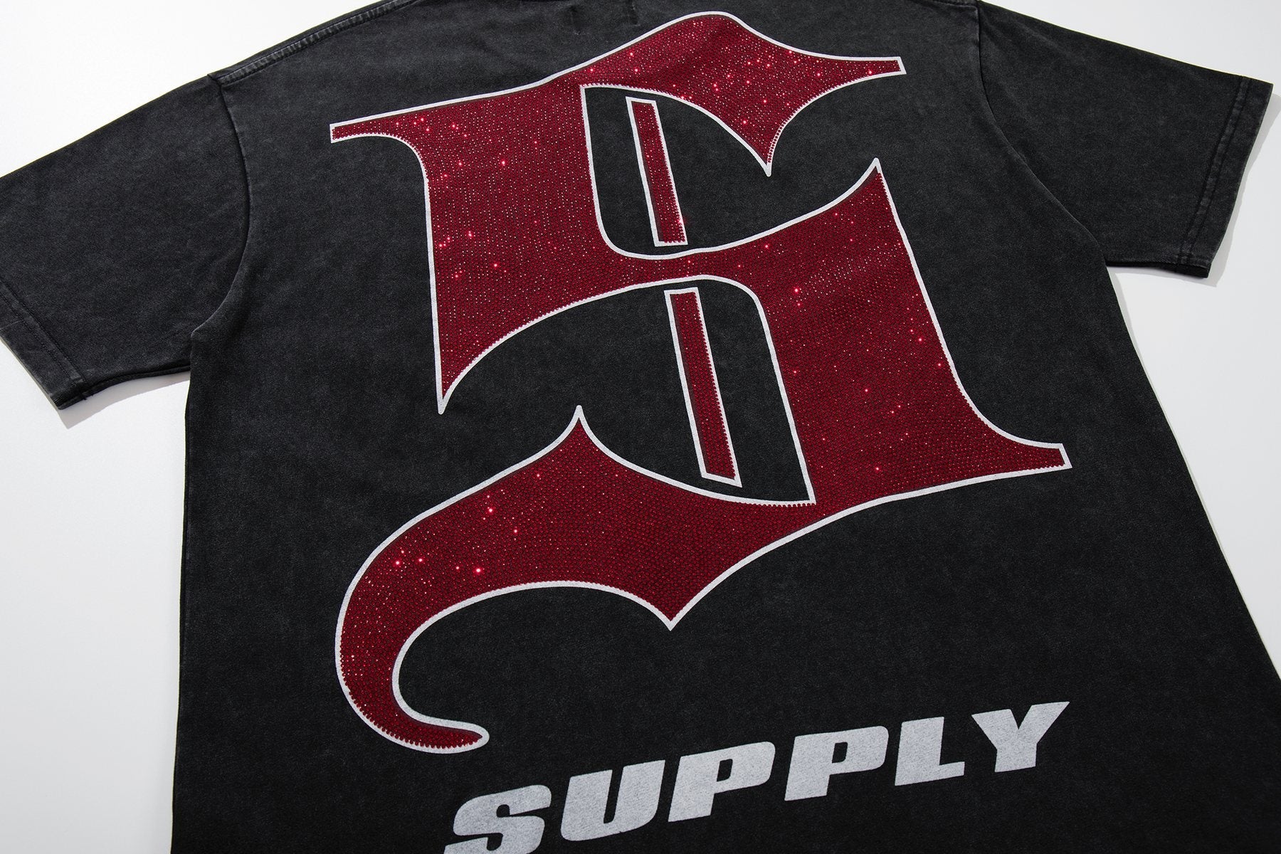 SUPPLY TEE Astronaut Graphic Short-Sleeve T-Shirt — detail