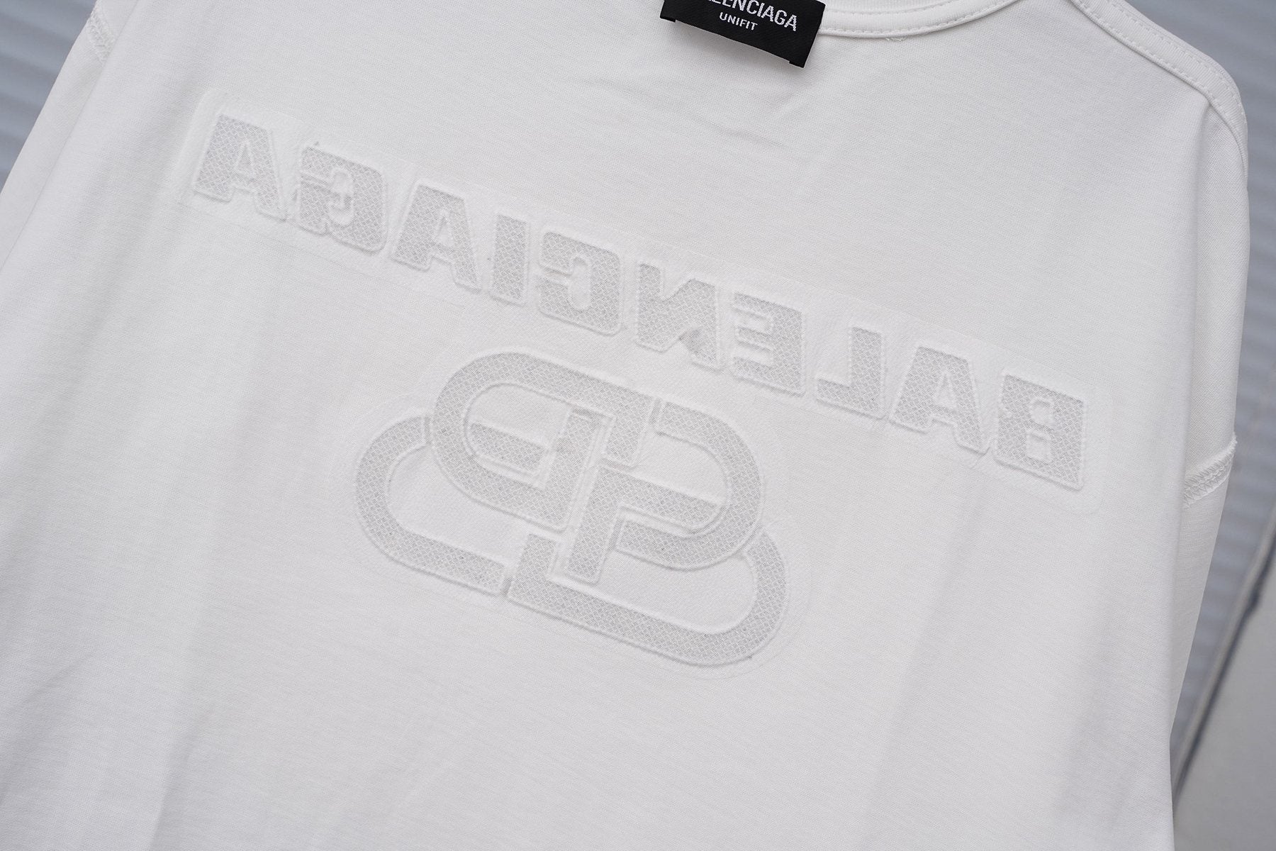 Balenciaga Tonal Logo Graphic T-Shirt — detail