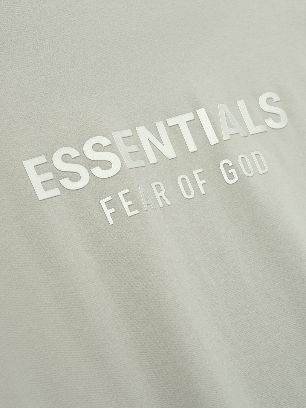 ESSENTIALS FEAR OF GOD Back Logo Short-Sleeve T-Shirt — fabric_closeup