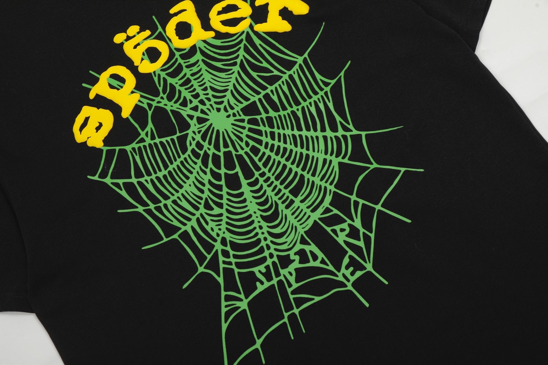 Sp5der Spiderweb Graphic Short-Sleeve T-Shirt — detail