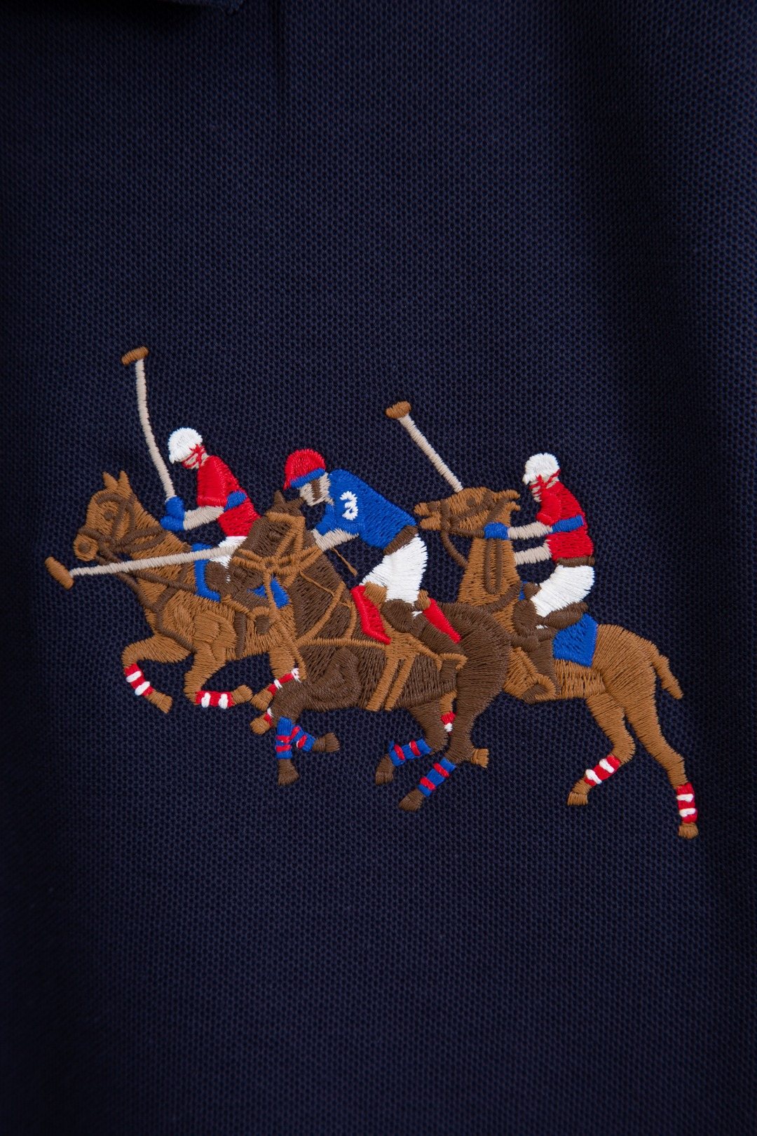 Test2-Ralph Lauren Embroidered Horse Short-Sleeve Polo Shirt — detail